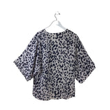 T TAHARI SHORT SLEEVE TOP NAVY CREAM MEDIUM