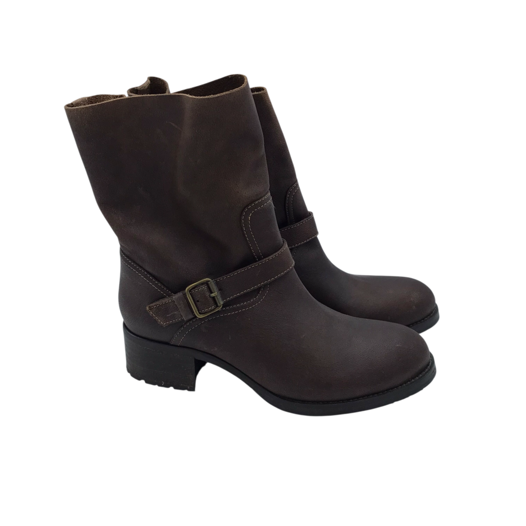 BETTYE MULLER RET$199 ANKLE BOOTS BROWN 7.5