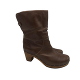 UGG SHERPA LINED HEEL BOOTS BROWN 10
