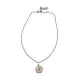BRIGHTON NWT$68 FLOWER PENDANT NECKLACE SILVER WHITE