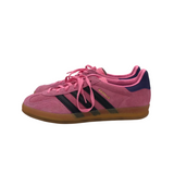 ADIDAS RET$120 SUEDE SNEAKER SHOES PINK BLACK 8
