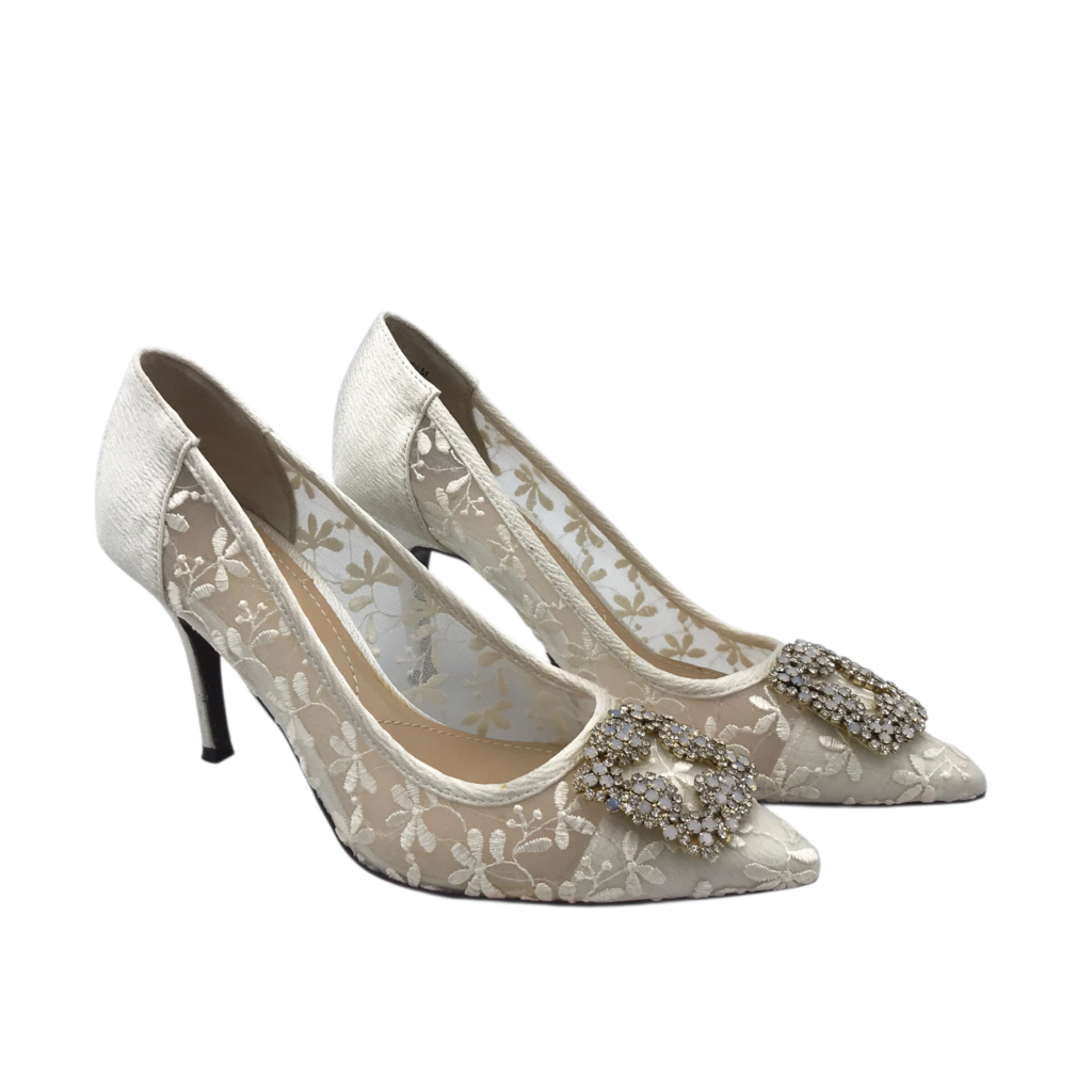 J. RENEE EMBROIDERED RHINESTONES PUMP SHOES WHITE 8.5M