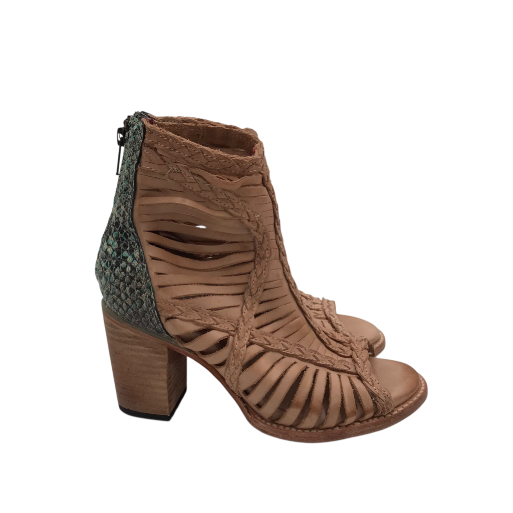 FREEBIRD RET$245 LEATHER BOOTIE SHOES PINK BLUE 8