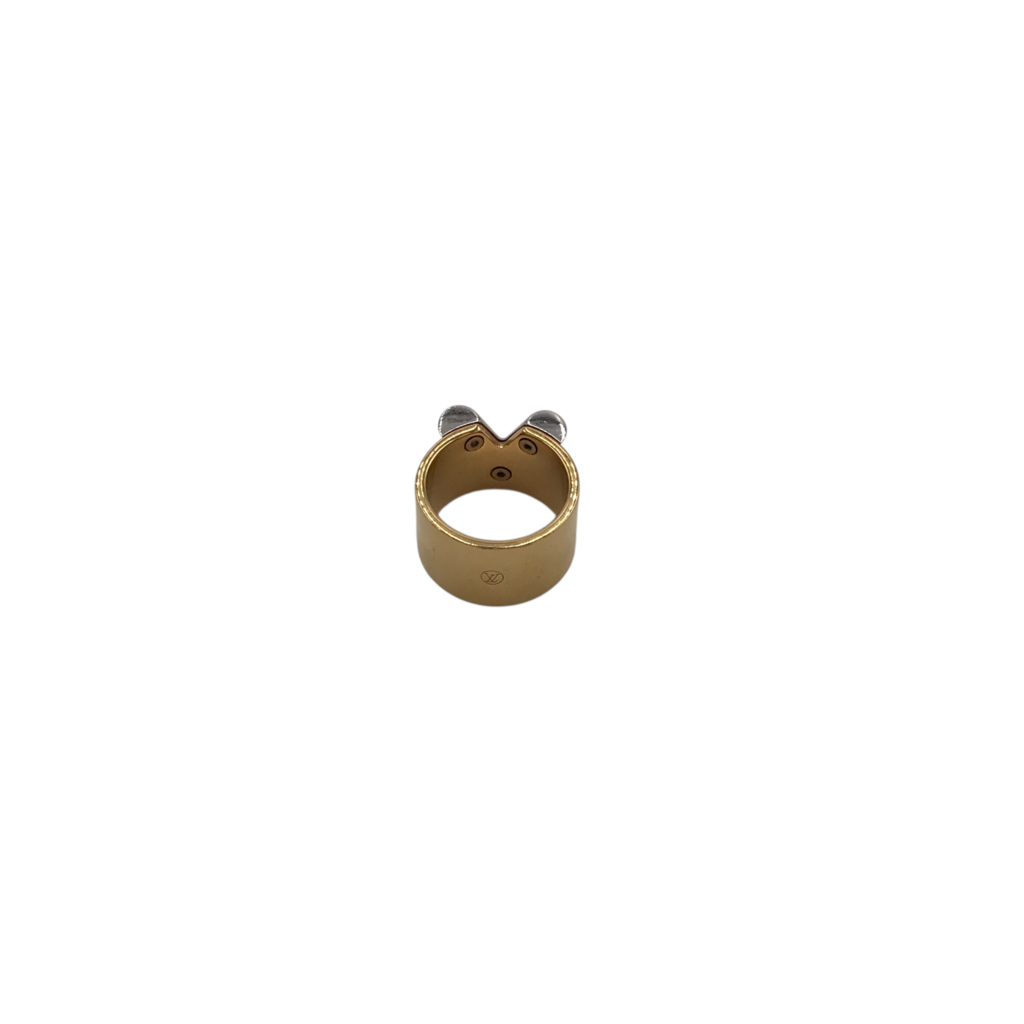 LOUIS VUITTON ESSENTIAL V RING BAND LUXE JEWELRY