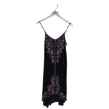 PAPARAZZI EMBROIDERED SLEEVELESS DRESS BLACK MULTI MEDIUM