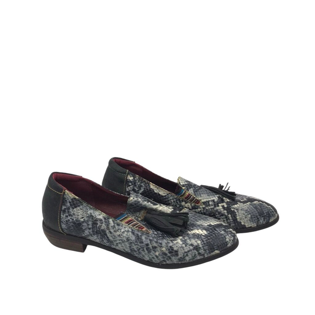 L'ARTISTE PYTHON TASSEL LOAFER SHOES NAVY GREY 40