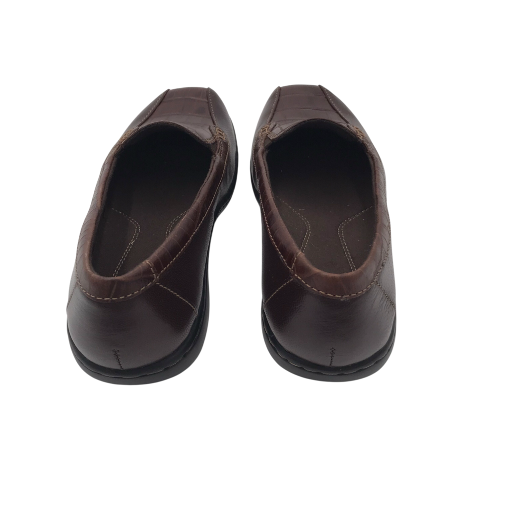 CLARKS SLIP ON SHOES BROWN 5.5