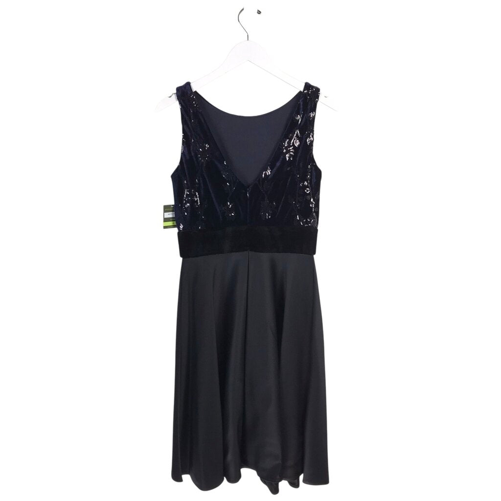 TAYLOR NWT VELOUR SLEEVELESS DRESS NAVY BLACK 4