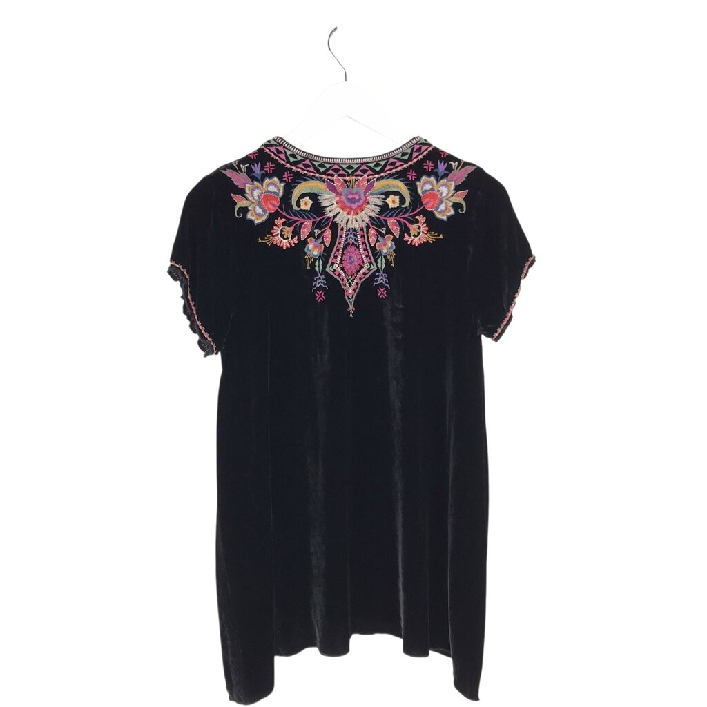 JOHNNY WAS EMBROIDERED SHORT SLEEVE DESIGNER TOP BLACK PINK SMALL